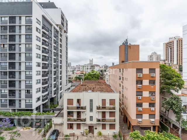 Apartamento com 478m², 4 dormitórios, 1 suíte, 2 vagas, Rio Branco em Porto Alegre