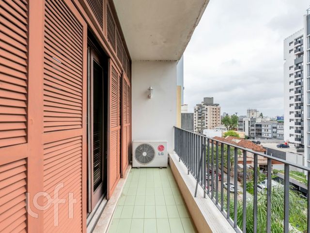 Apartamento com 478m², 4 dormitórios, 1 suíte, 2 vagas, Rio Branco em Porto Alegre