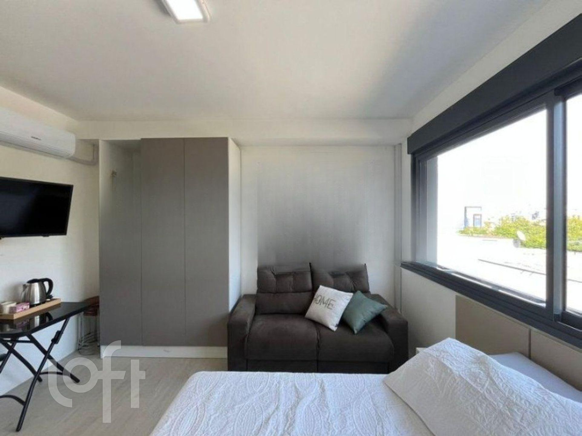Apartamento com 25m², 1 dormitório, 1 vaga, Rio Branco em Porto Alegre
