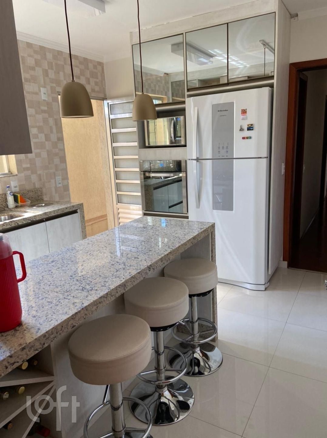 Casa à venda com 4 quartos, 250m² - Foto 16