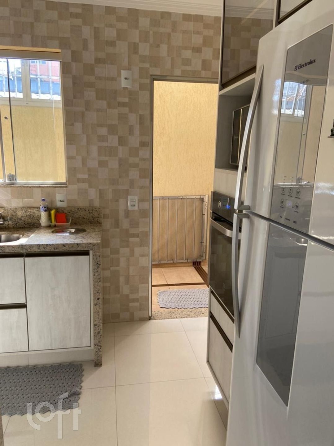 Casa à venda com 4 quartos, 250m² - Foto 8