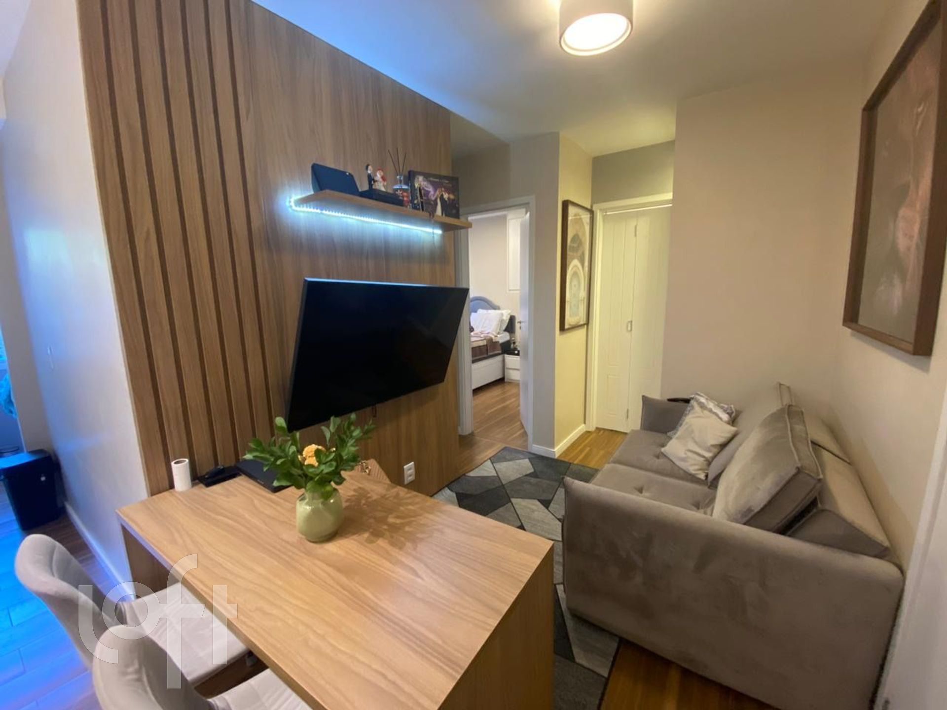 Apartamento à venda com 2 quartos, 40m² - Foto 1