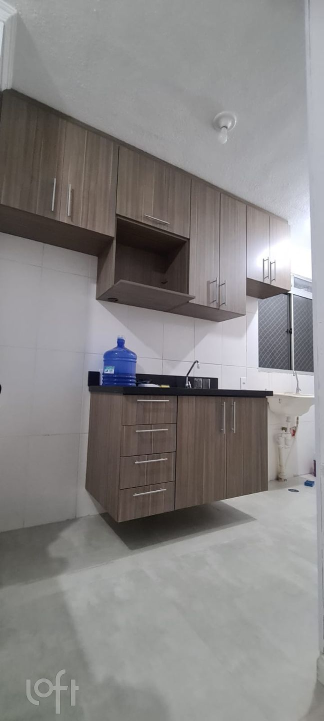 Apartamento à venda com 2 quartos, 39m² - Foto 10