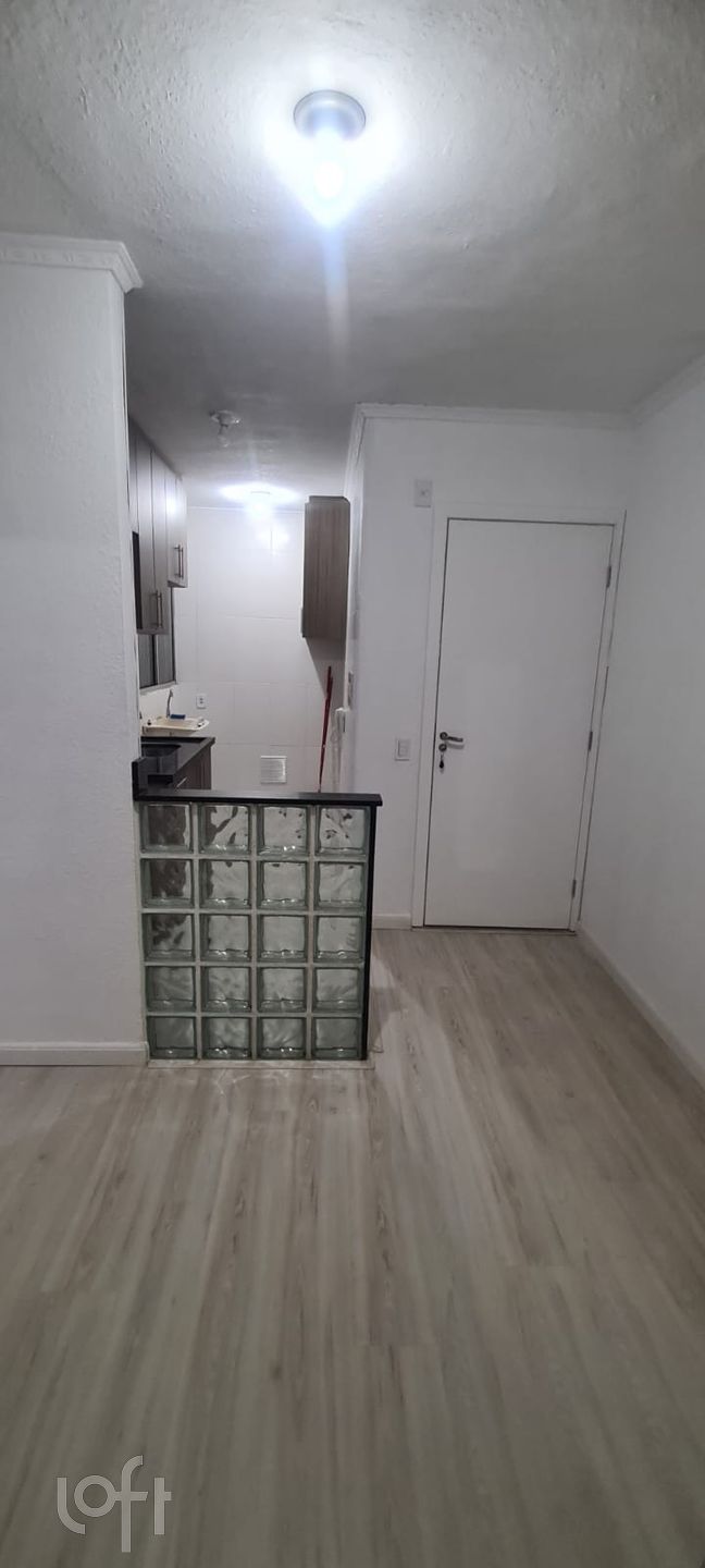 Apartamento à venda com 2 quartos, 39m² - Foto 3