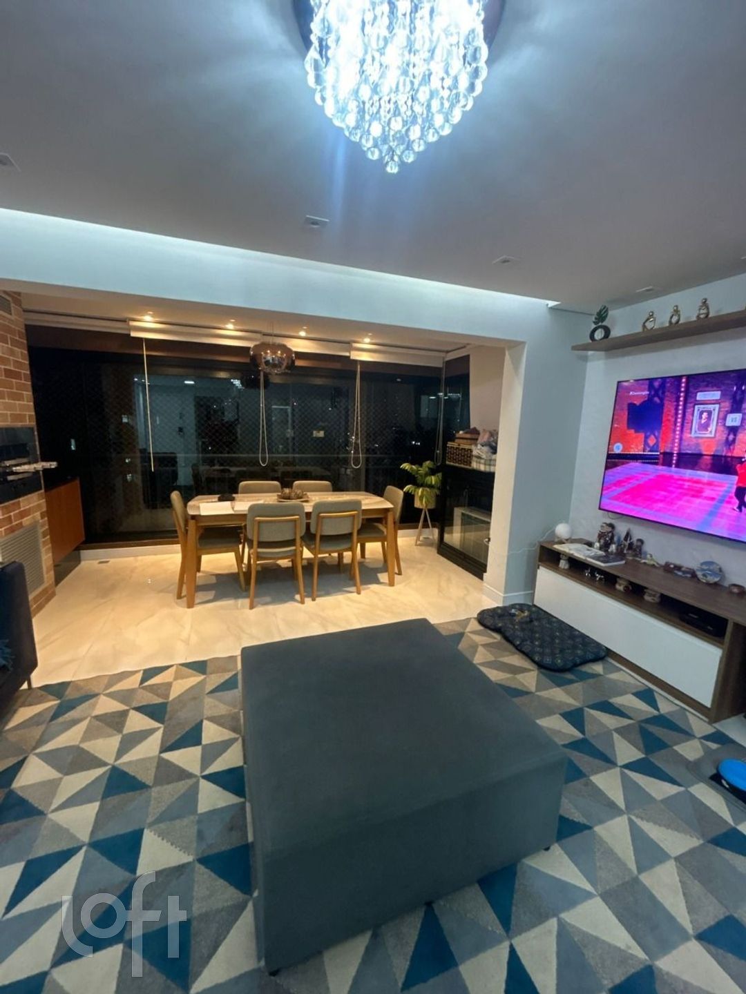 Apartamento à venda com 2 quartos, 73m² - Foto 1