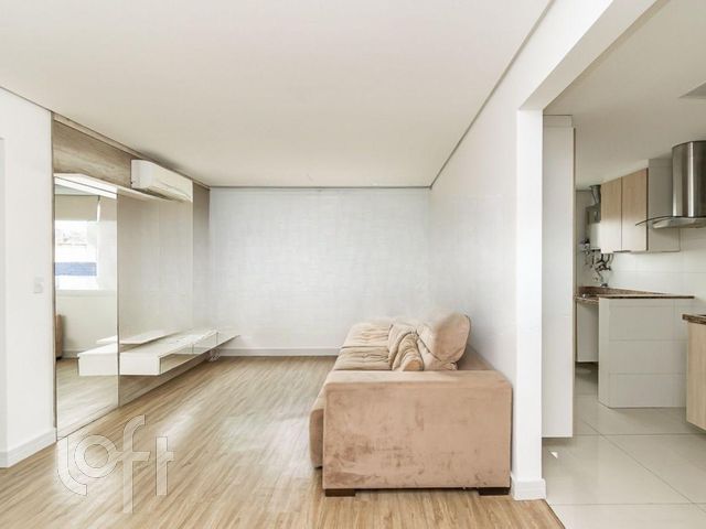 Apartamento com 69m², 2 dormitórios, 1 suíte, 2 vagas, Cristo Redentor em Porto Alegre