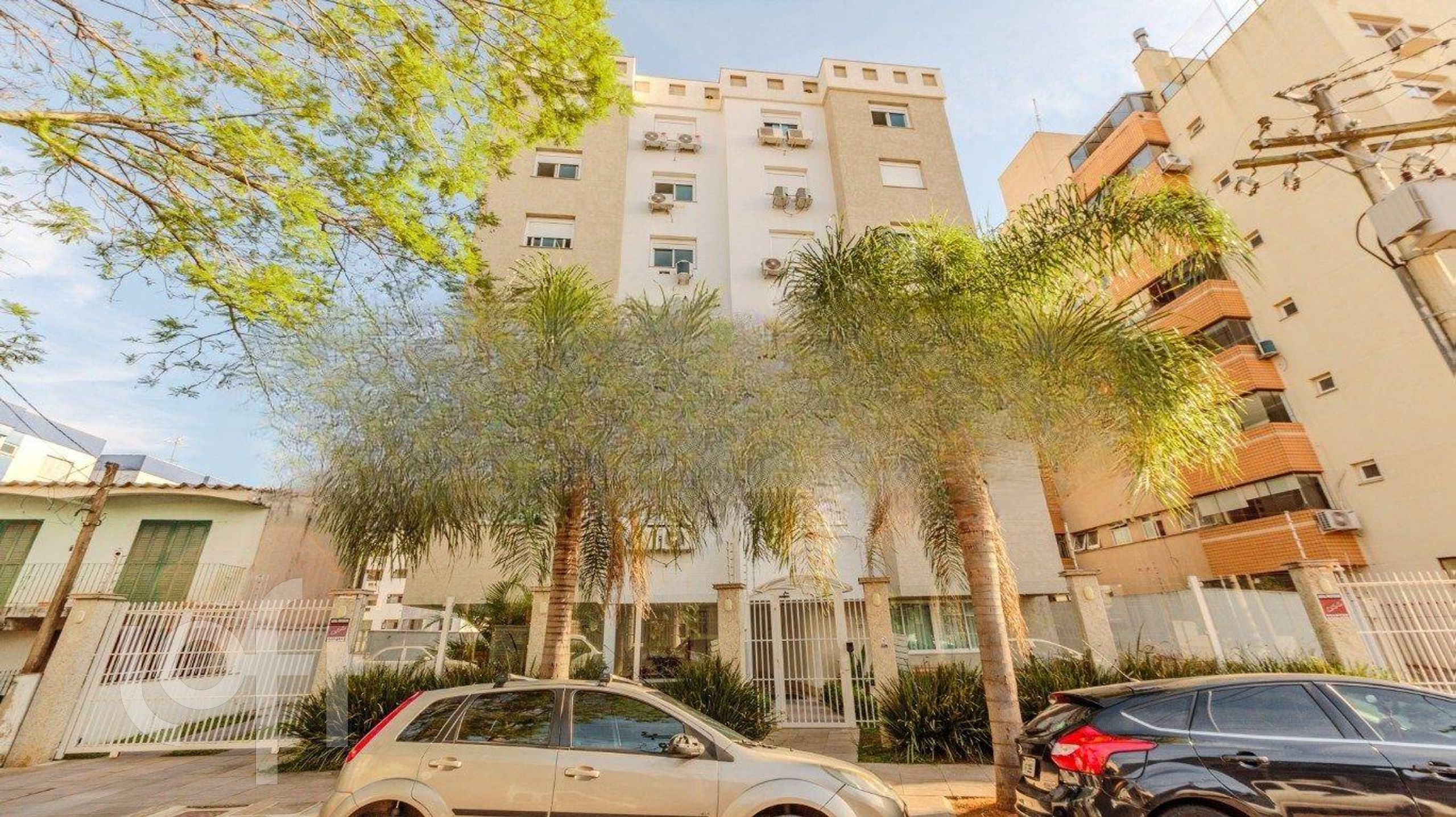 Apartamento com 69m², 2 dormitórios, 1 suíte, 2 vagas, Cristo Redentor em Porto Alegre