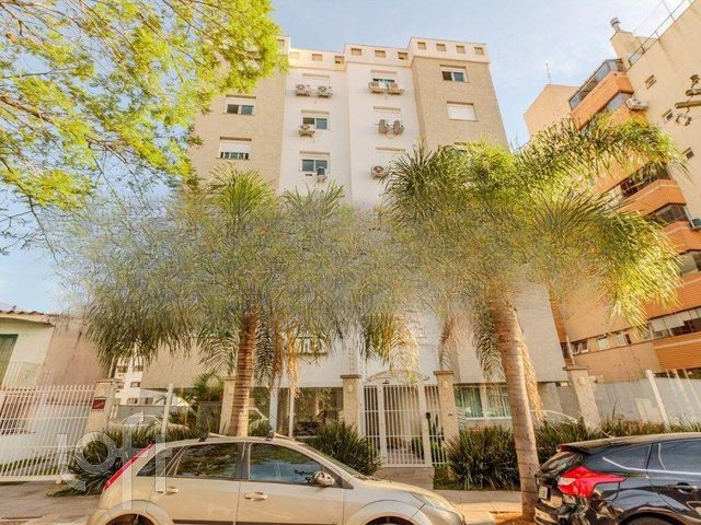 Apartamento com 69m², 2 dormitórios, 1 suíte, 2 vagas, Cristo Redentor em Porto Alegre