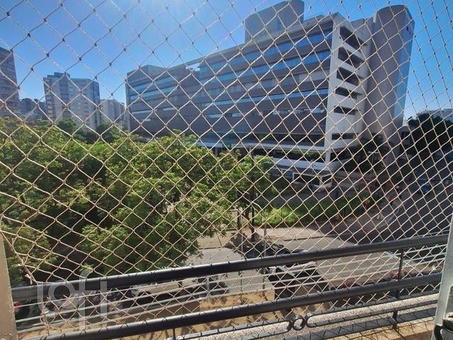 Apartamento com 112m², 3 dormitórios, Santana em Porto Alegre