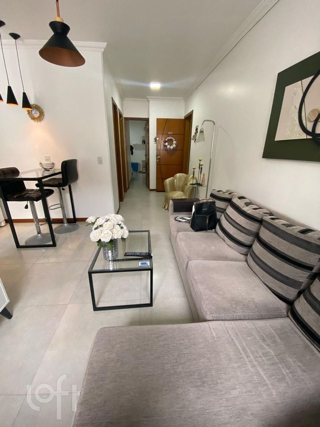 Apartamento à venda em Ingleses com 61 m², 2 quartos