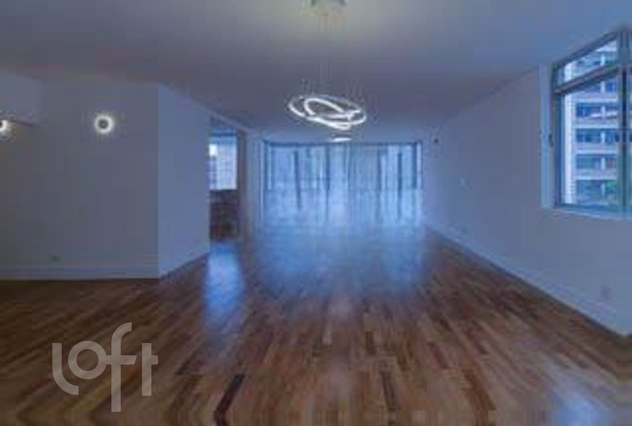 Apartamento à venda com 3 quartos, 270m² - Foto 2