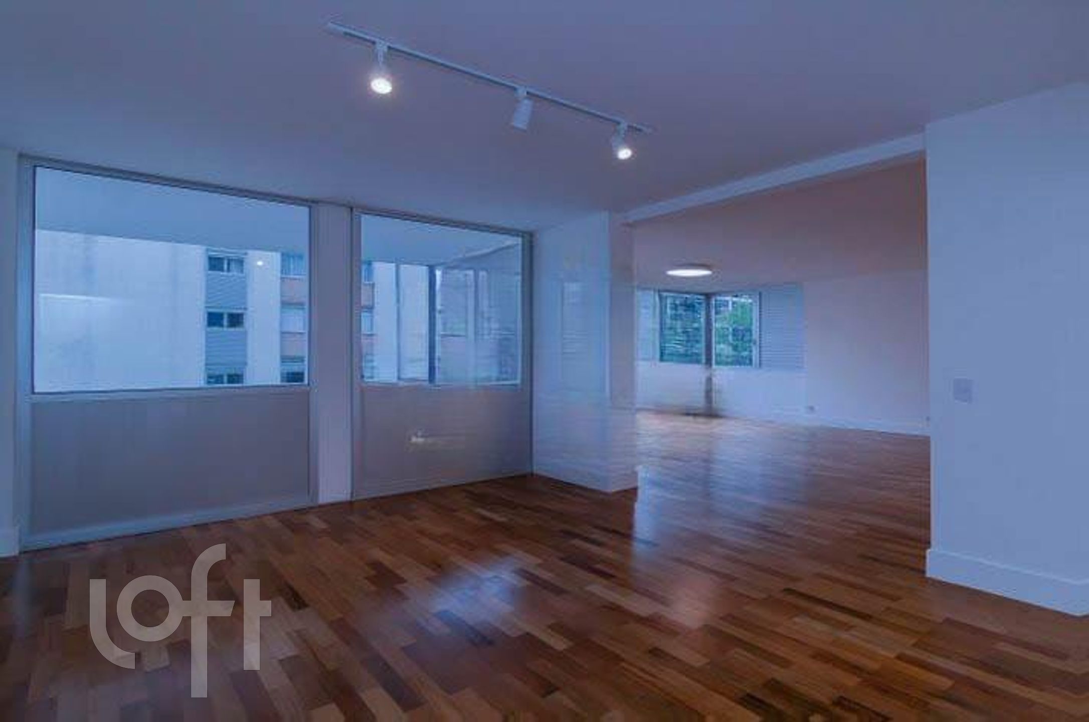 Apartamento à venda com 3 quartos, 270m² - Foto 13