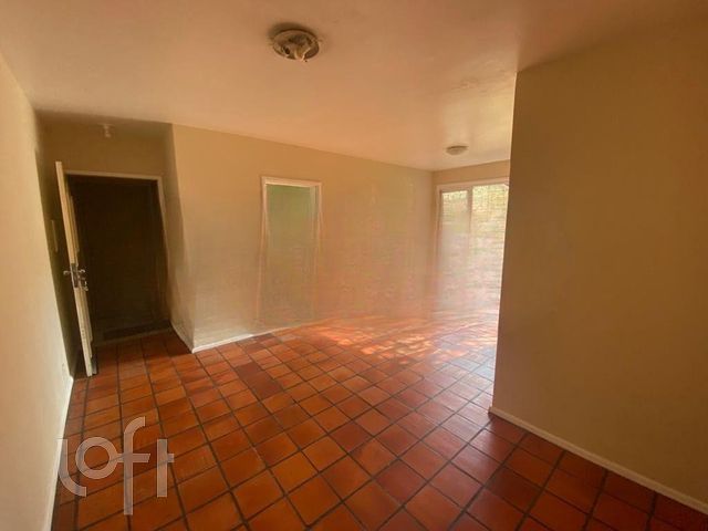 Apartamento com 99m², 3 dormitórios, 1 suíte, Moinhos de Vento em Porto Alegre