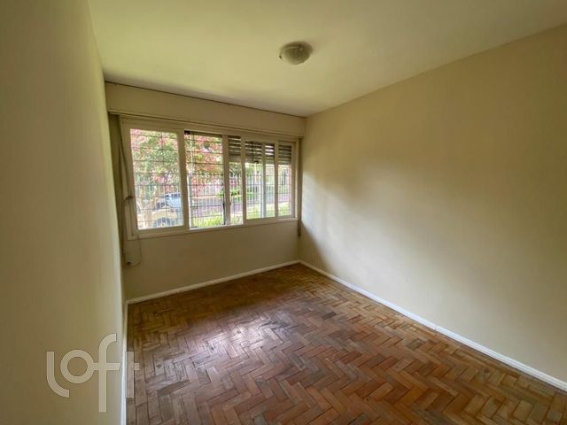 Apartamento com 99m², 3 dormitórios, 1 suíte, Moinhos de Vento em Porto Alegre