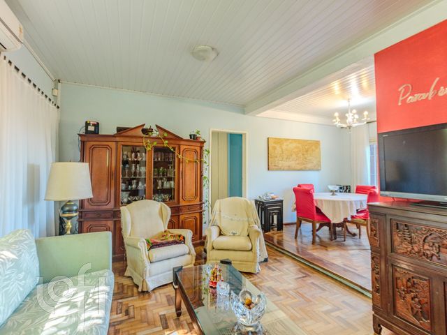 Casa com 151m², 3 dormitórios, Chácara das Pedras em Porto Alegre