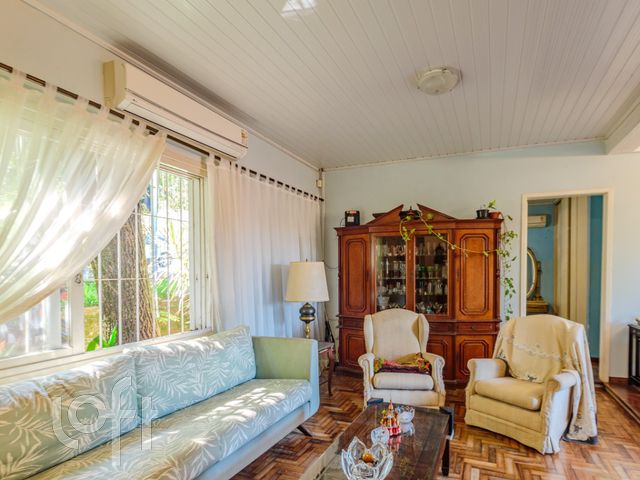 Casa com 151m², 3 dormitórios, Chácara das Pedras em Porto Alegre