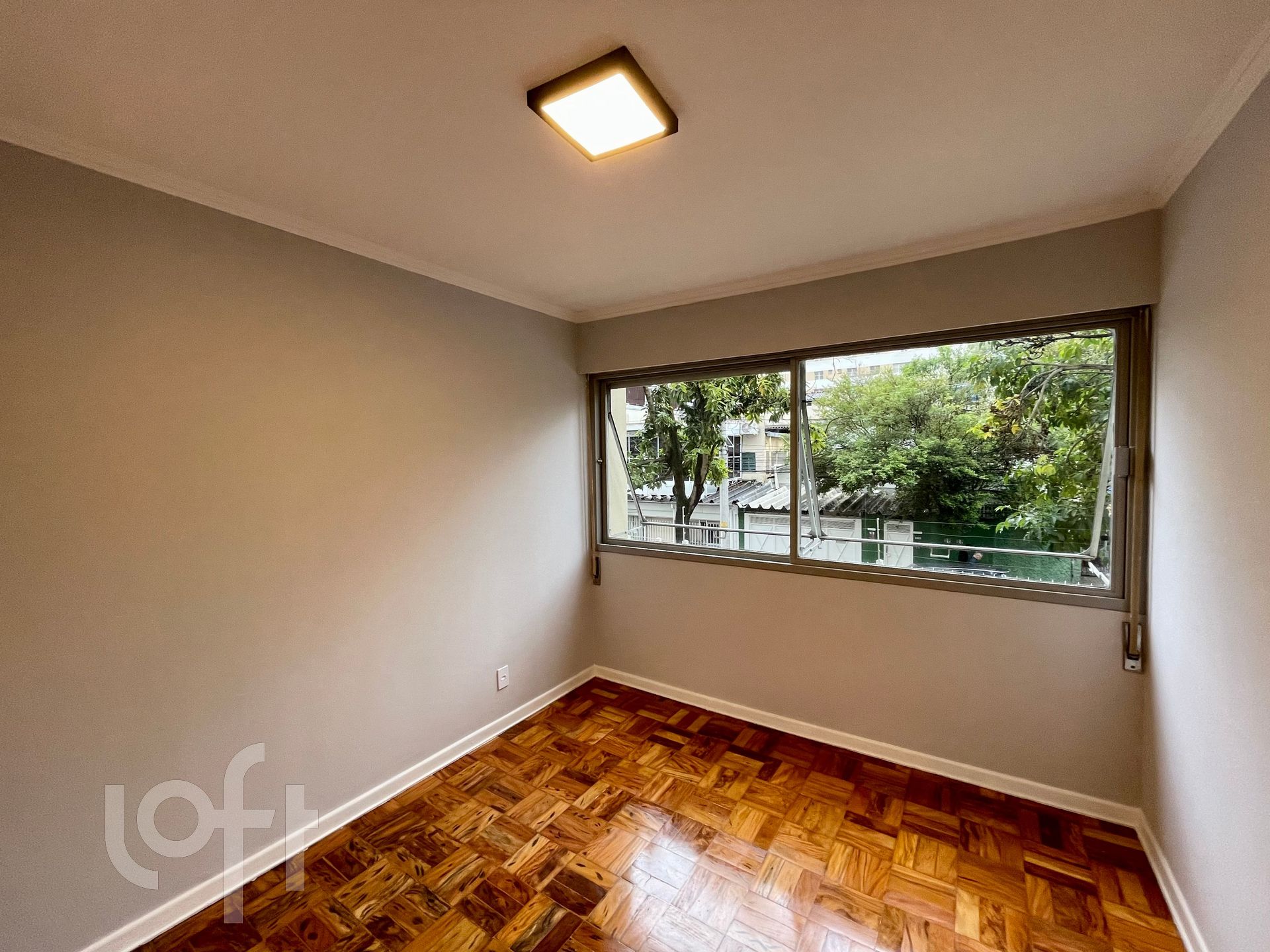 Imagem da propriedade PU1n79xjn 6