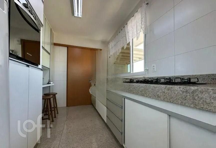 Apartamento à venda com 4 quartos, 254m² - Foto 12