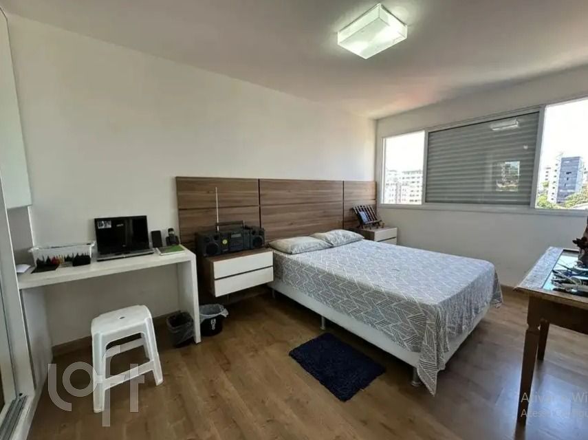 Apartamento à venda com 4 quartos, 254m² - Foto 17