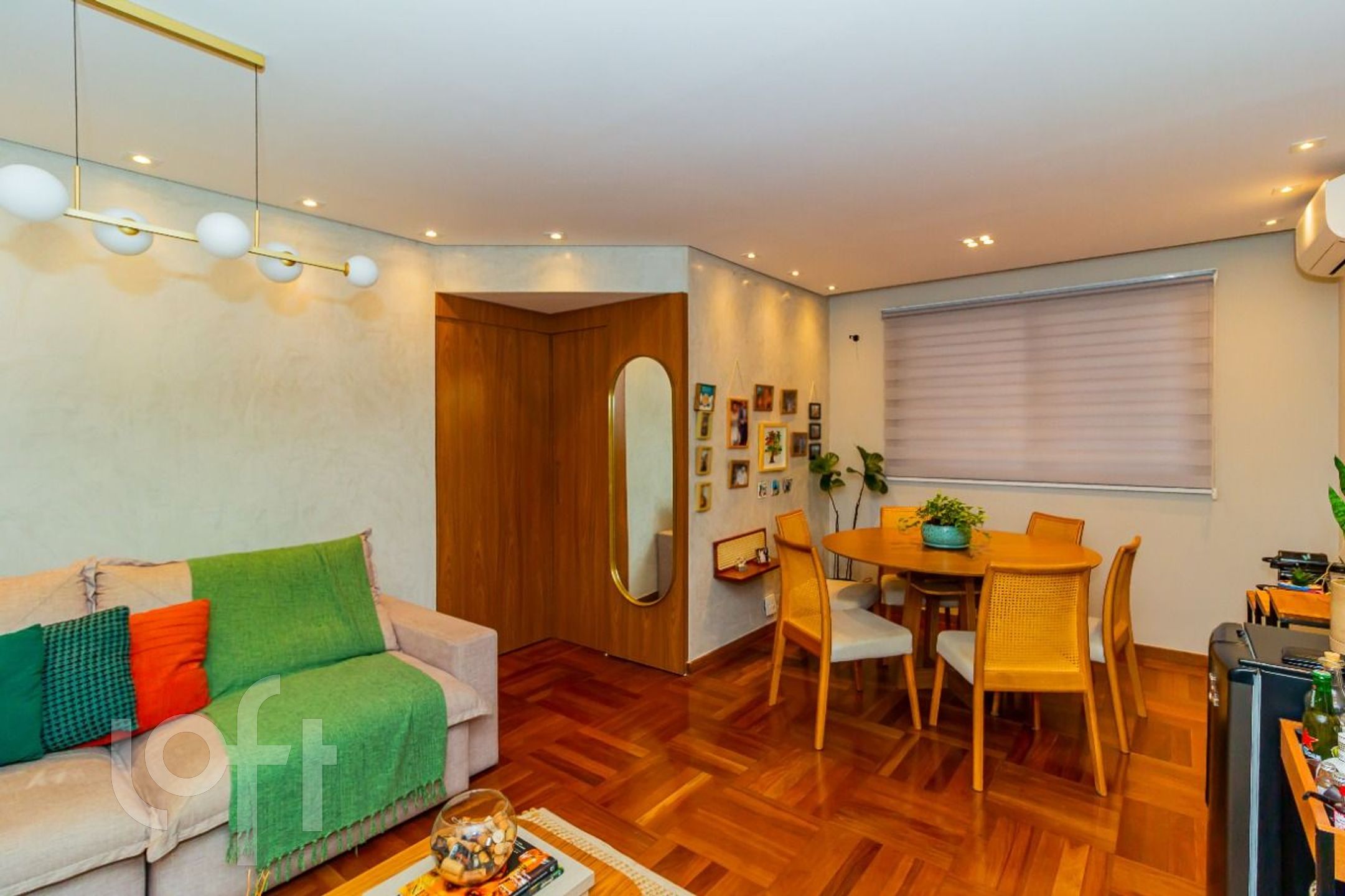 Apartamento à venda com 2 quartos, 83m² - Foto 2