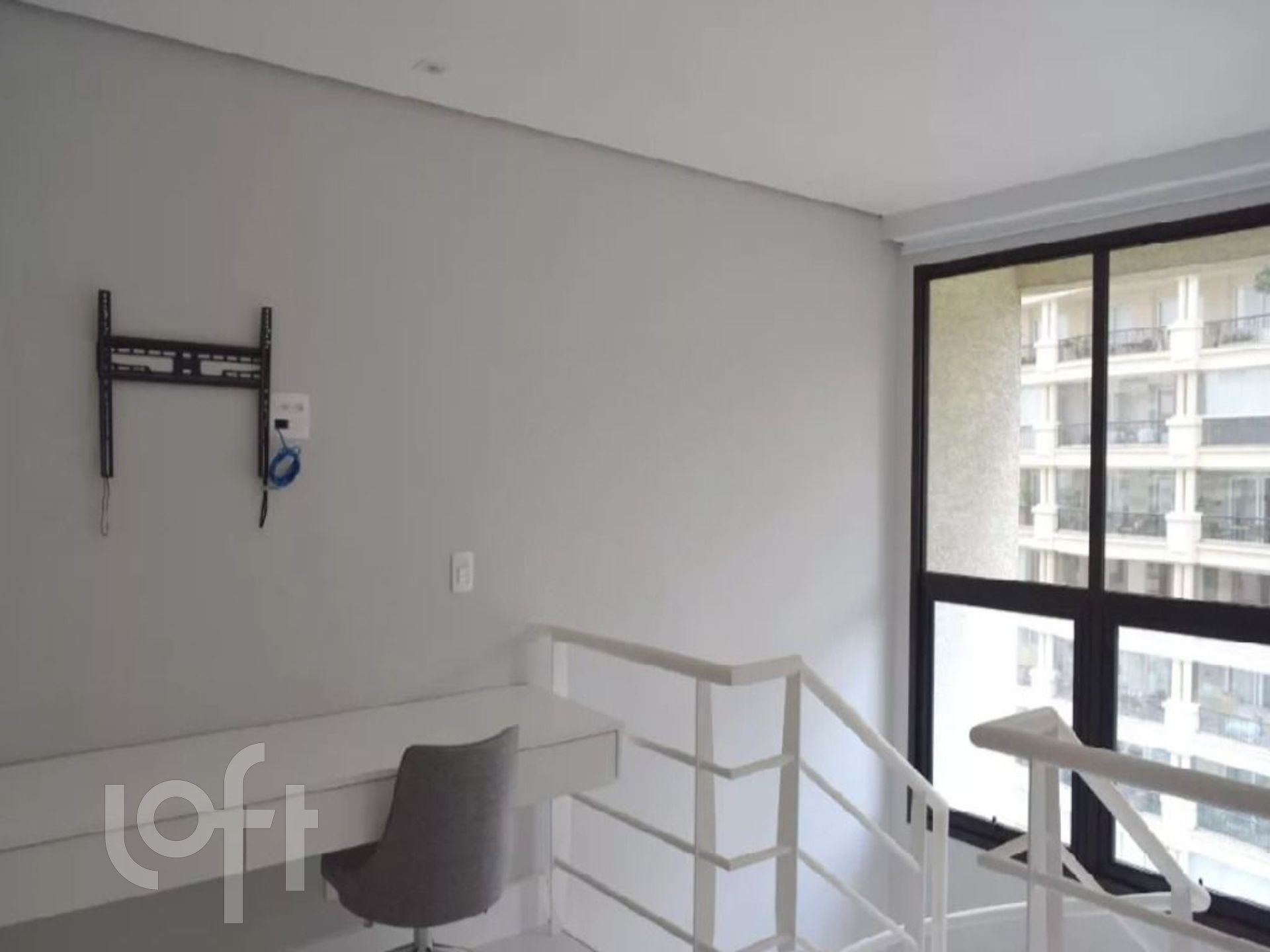 Apartamento à venda com 1 quarto, 37m² - Foto 9