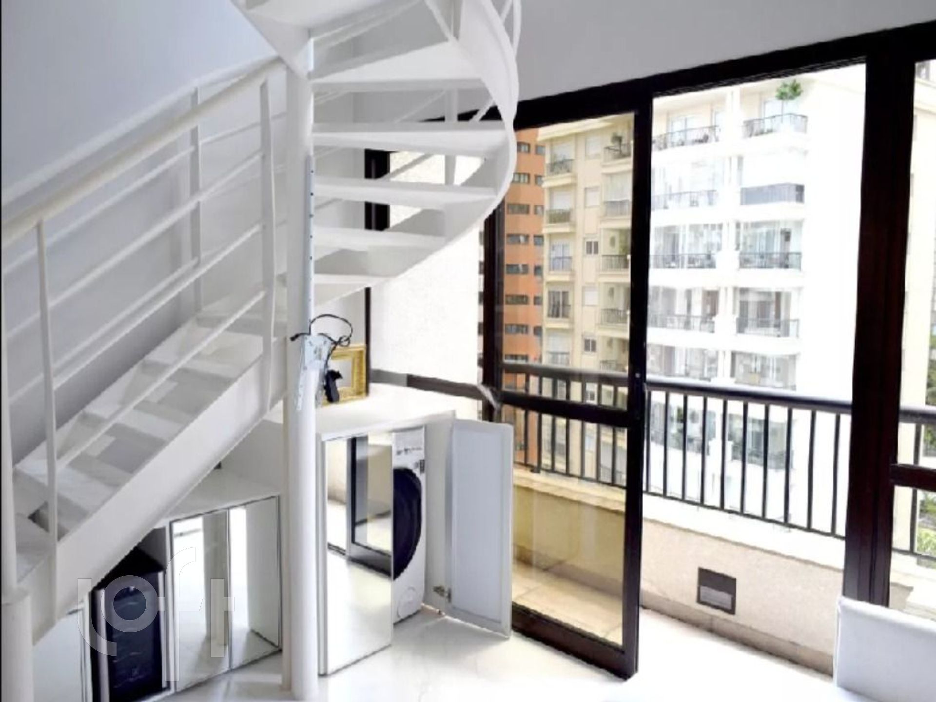 Apartamento à venda com 1 quarto, 37m² - Foto 4