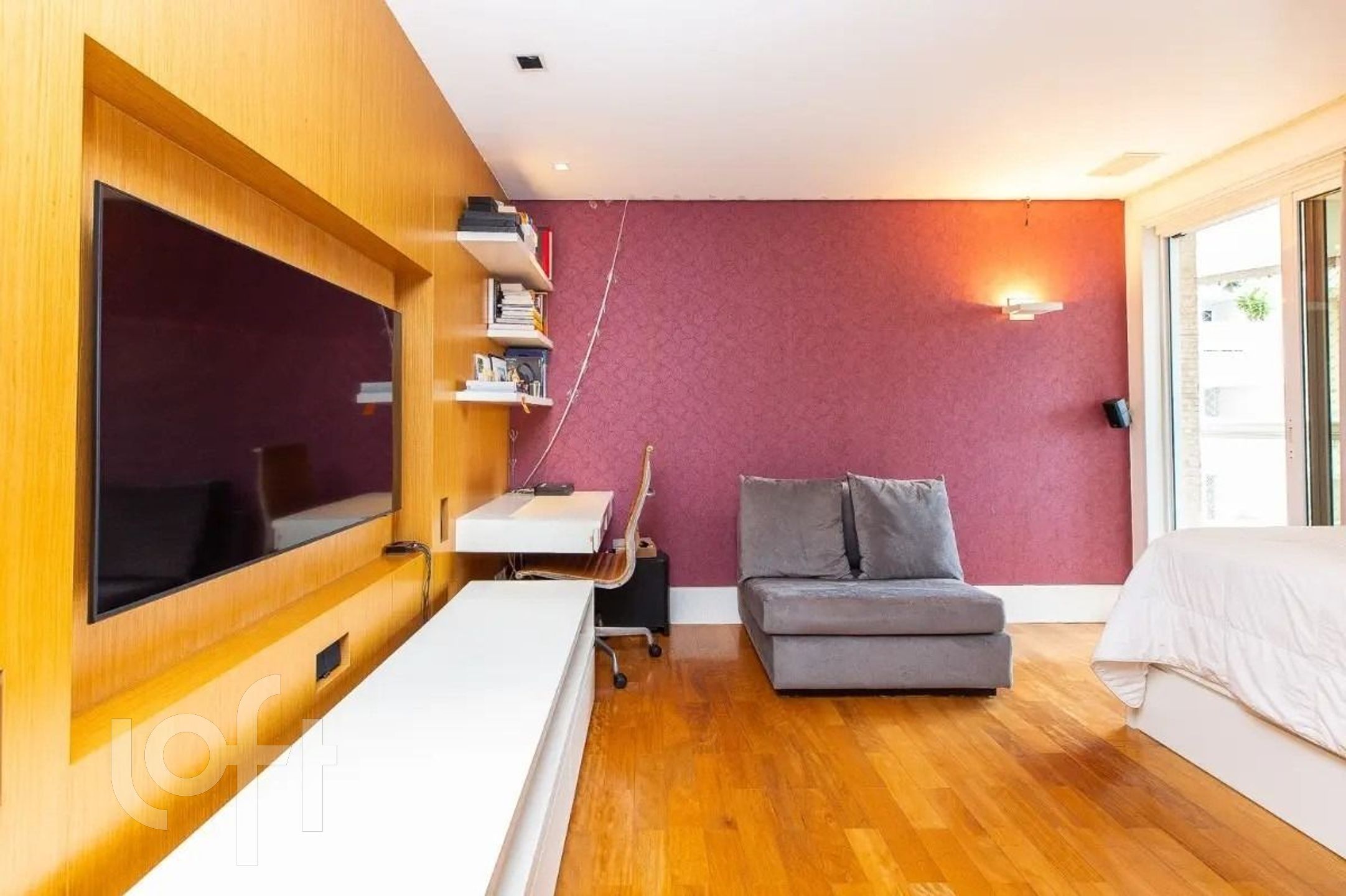 Apartamento à venda com 3 quartos, 198m² - Foto 7