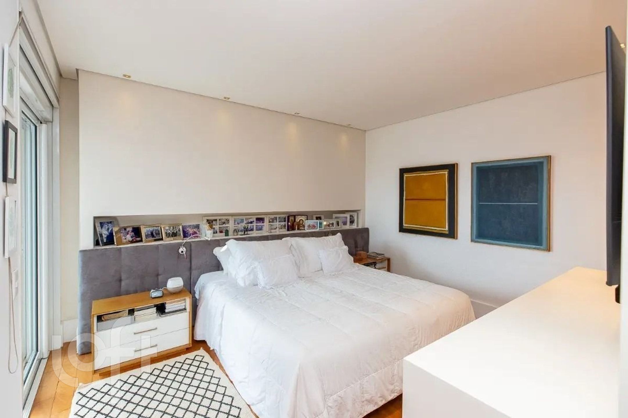 Apartamento à venda com 3 quartos, 198m² - Foto 17