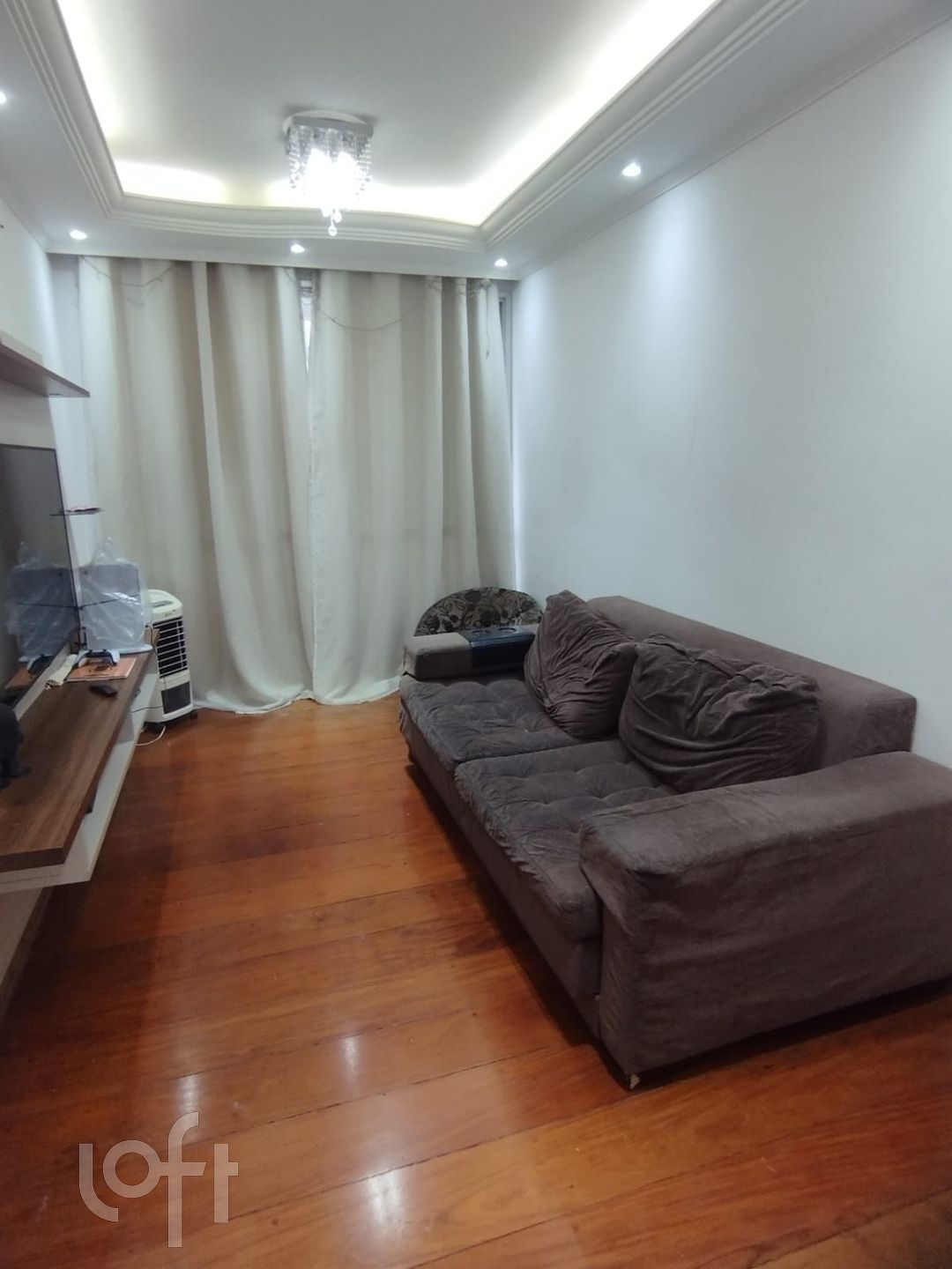 Apartamento à venda em Vila Rosalia com 60 m², 2 q