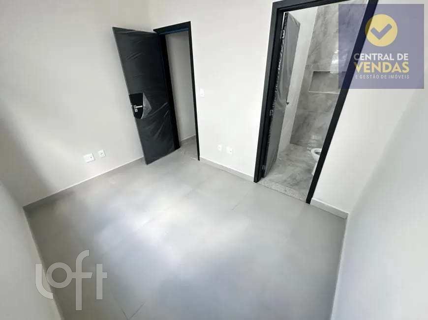 Casa à venda com 2 quartos, 85m² - Foto 4