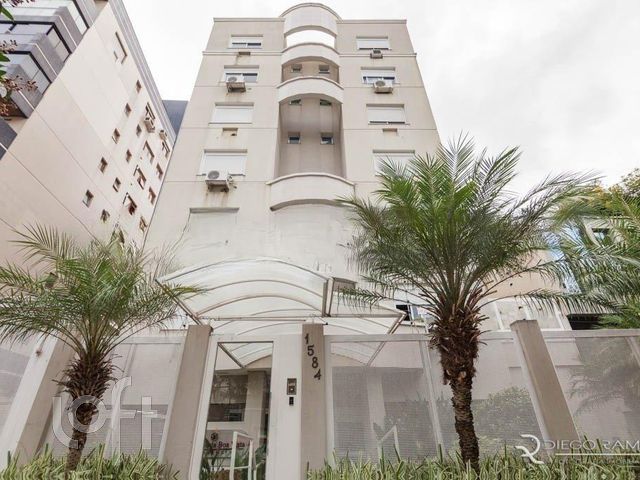 Apartamento com 67m², 2 dormitórios, 1 vaga, Santana em Porto Alegre