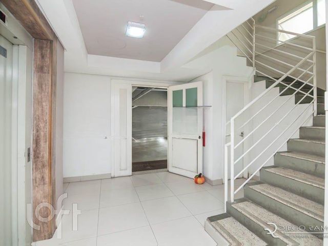 Apartamento com 67m², 2 dormitórios, 1 vaga, Santana em Porto Alegre