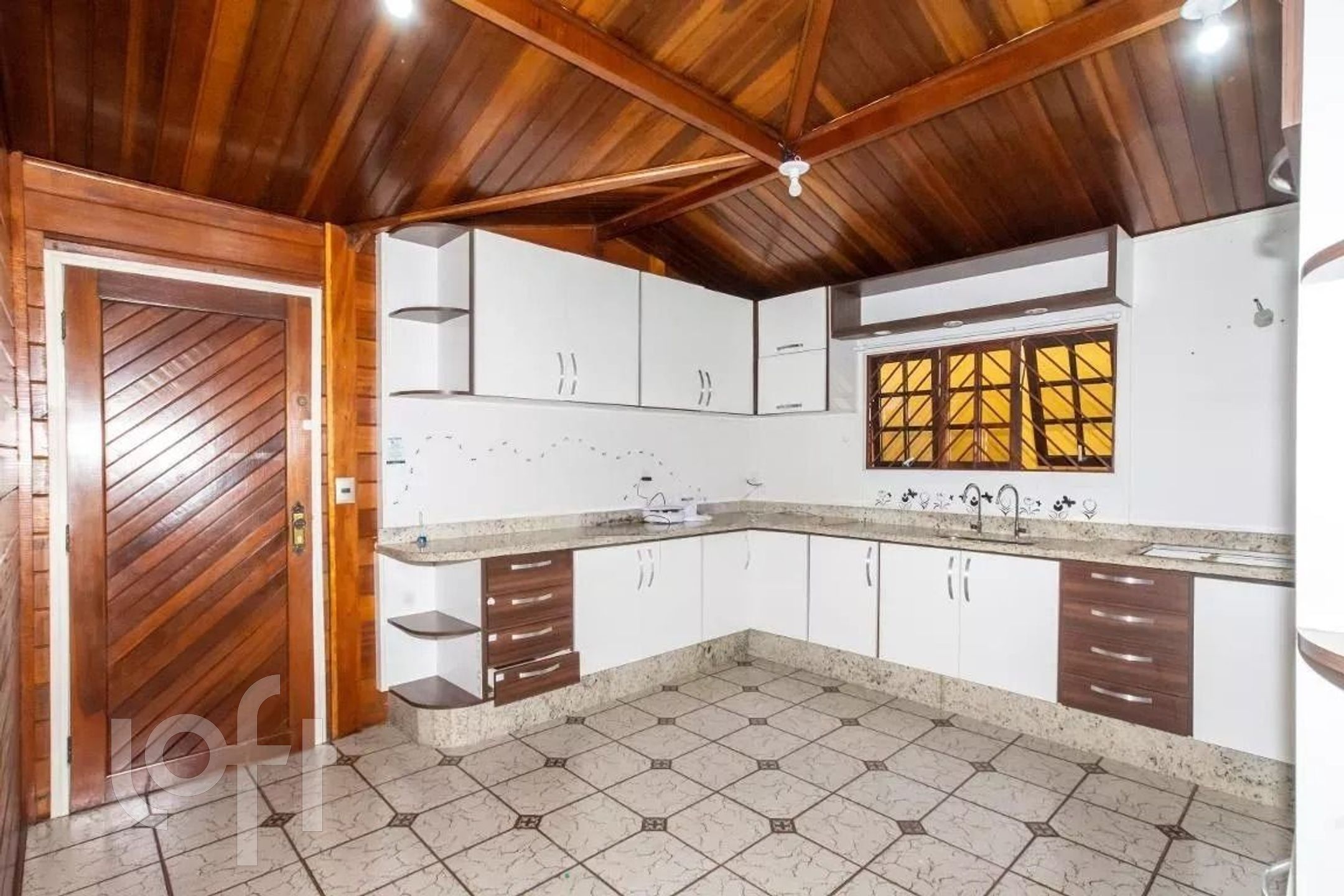 Imagem da propriedade PUlrwdar 4