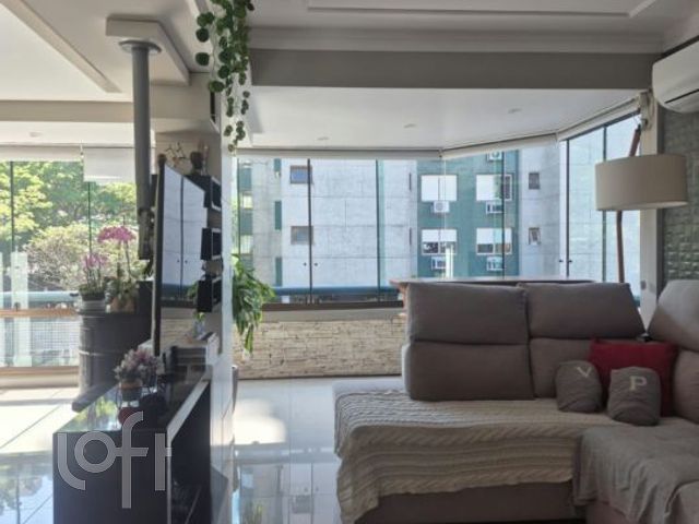 Apartamento com 109m², 2 dormitórios, 1 suíte, 2 vagas, Bela Vista em Porto Alegre