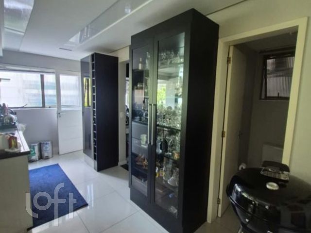 Apartamento com 109m², 2 dormitórios, 1 suíte, 2 vagas, Bela Vista em Porto Alegre