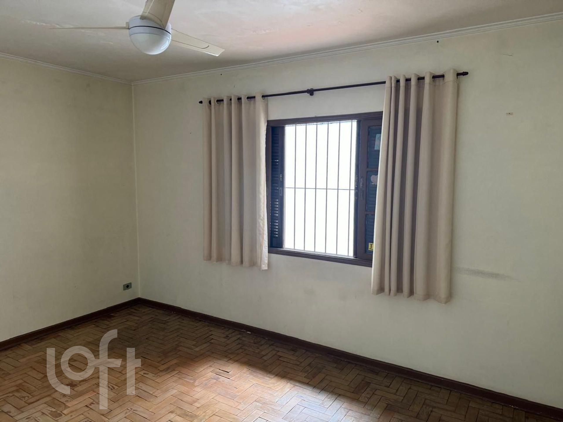 Imagem da propriedade PU1szl577 7