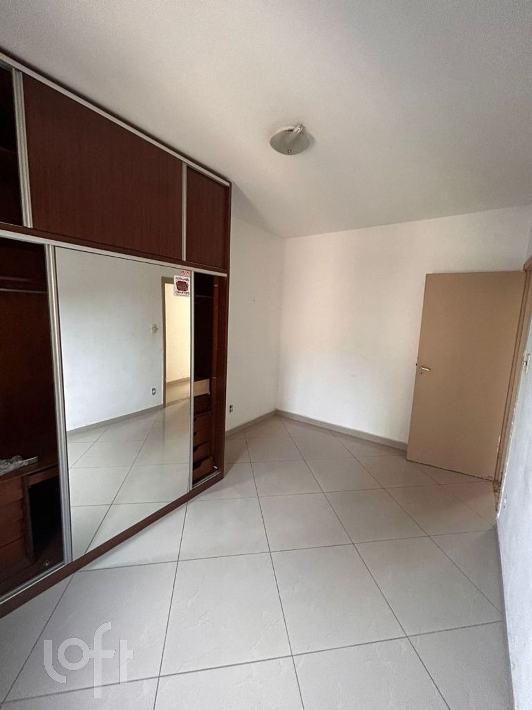 Apartamento à venda com 2 quartos, 117m² - Foto 27