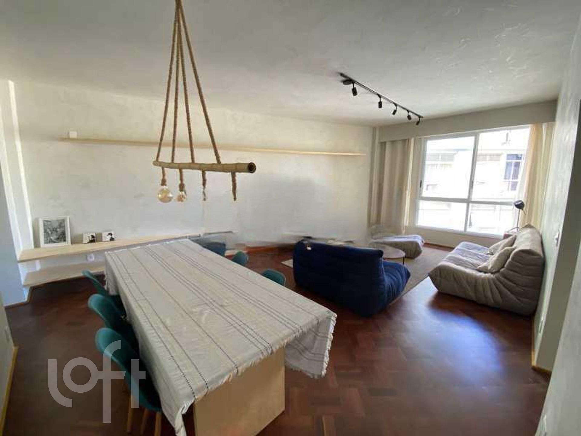 Apartamento à venda com 3 quartos, 90m² - Foto 2