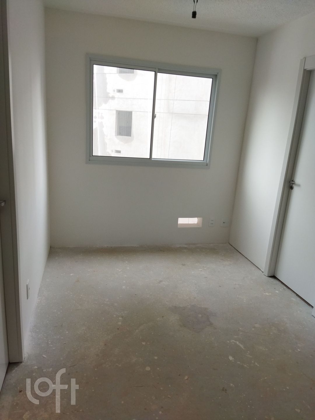 Apartamento à venda com 2 quartos, 37m² - Foto 1