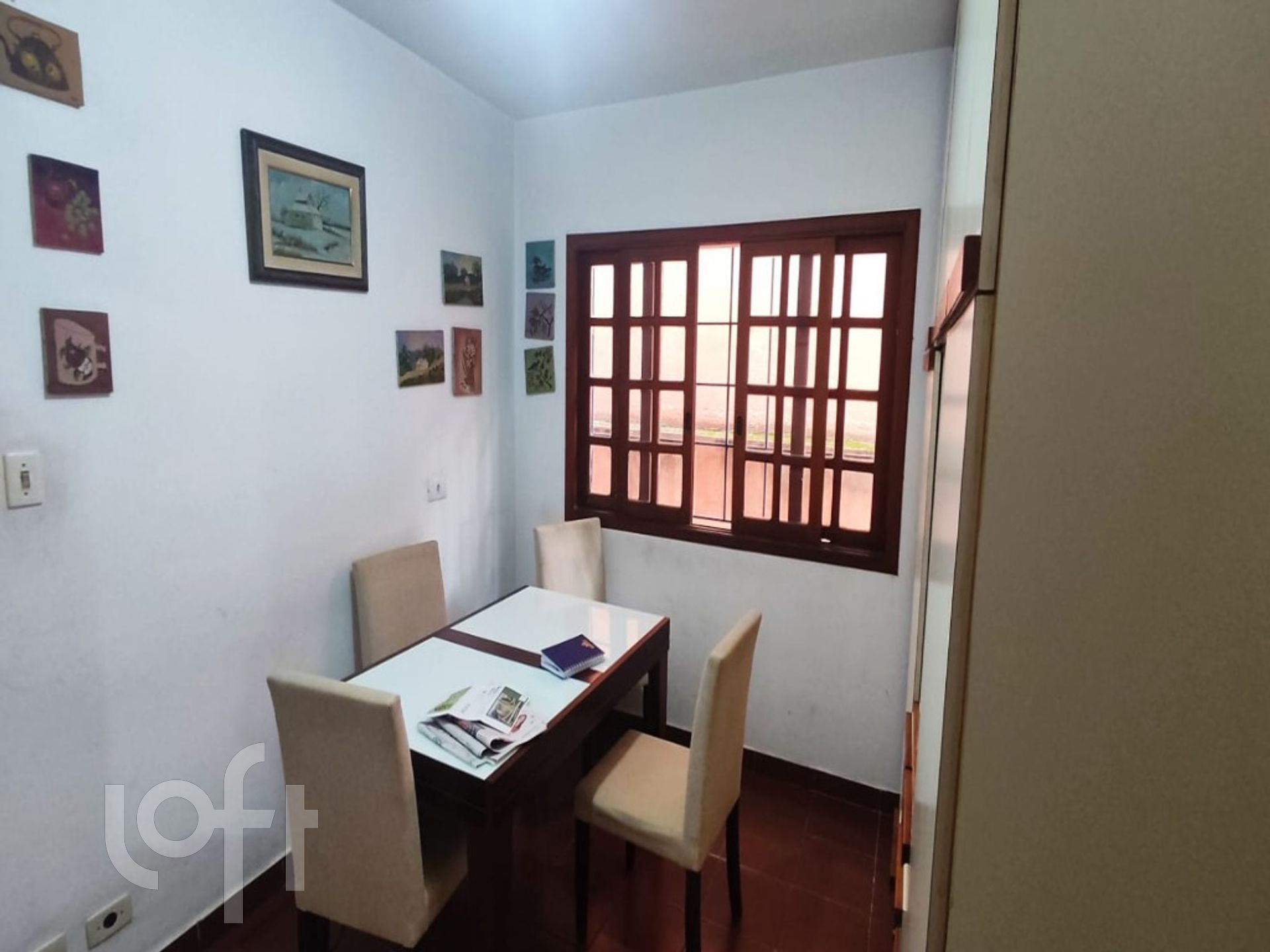 Casa à venda com 4 quartos, 277m² - Foto 12