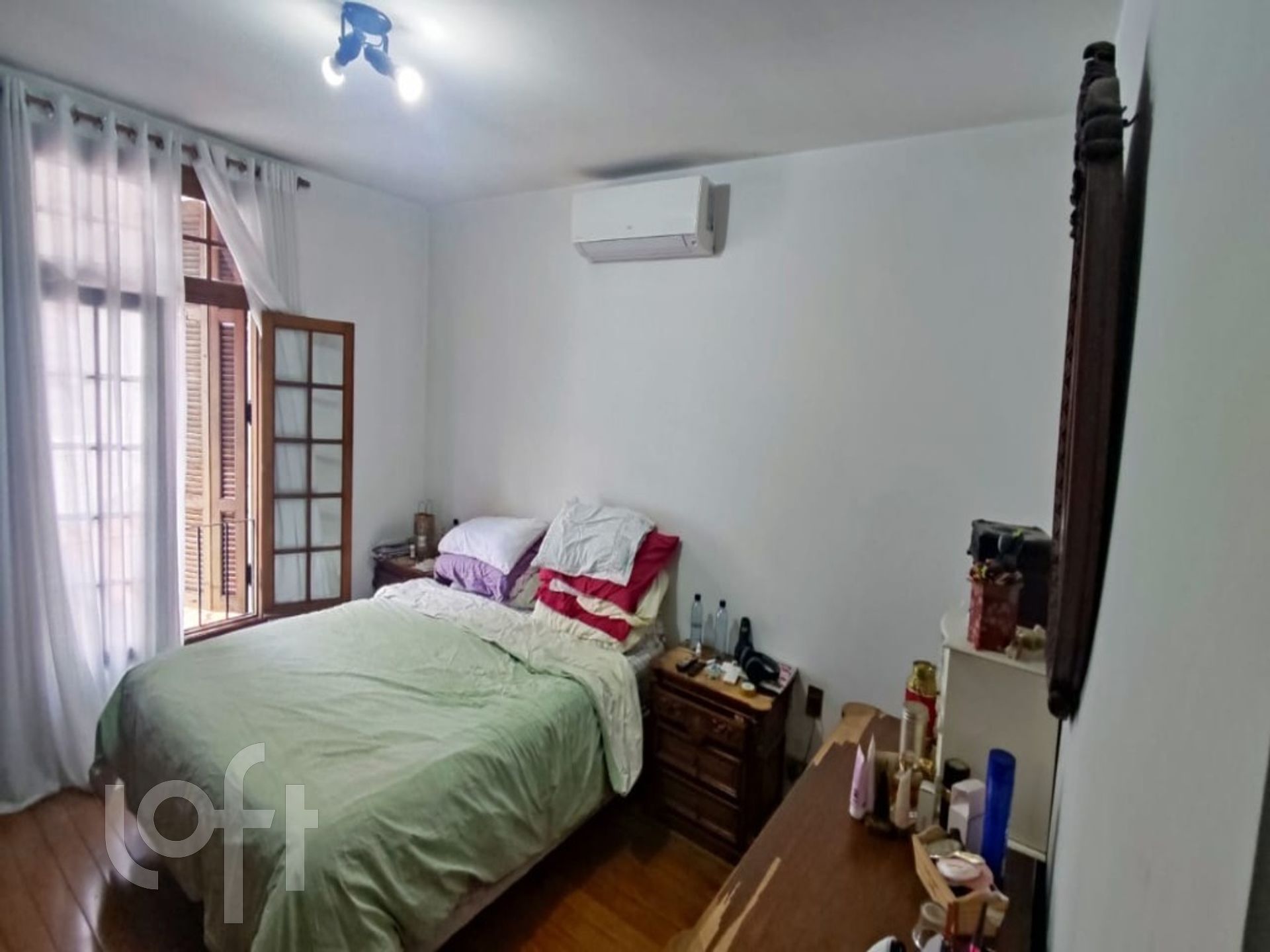 Casa à venda com 4 quartos, 277m² - Foto 14