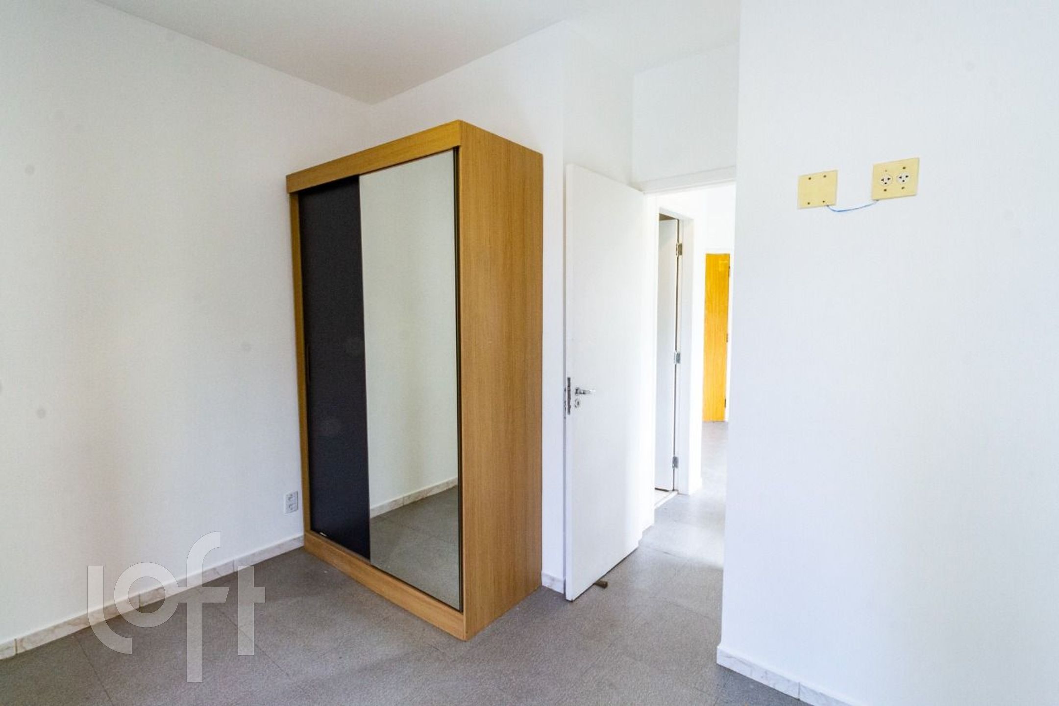 Apartamento à venda com 1 quarto, 64m² - Foto 4