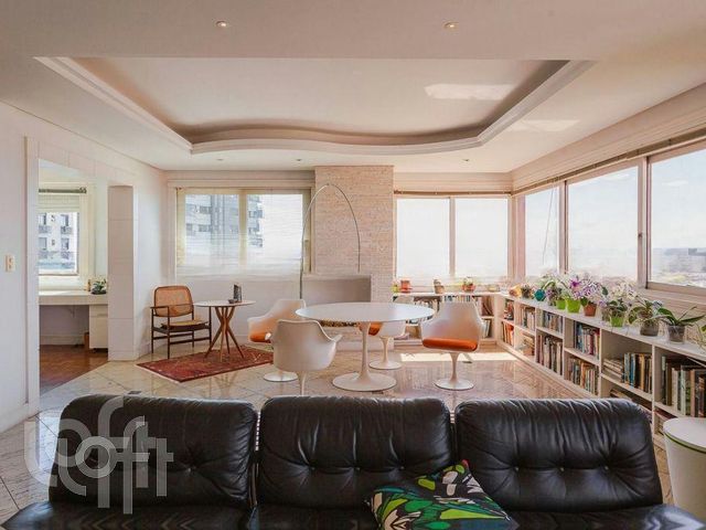 Apartamento com 314m², 3 dormitórios, 2 suítes, 2 vagas, Moinhos de Vento em Porto Alegre