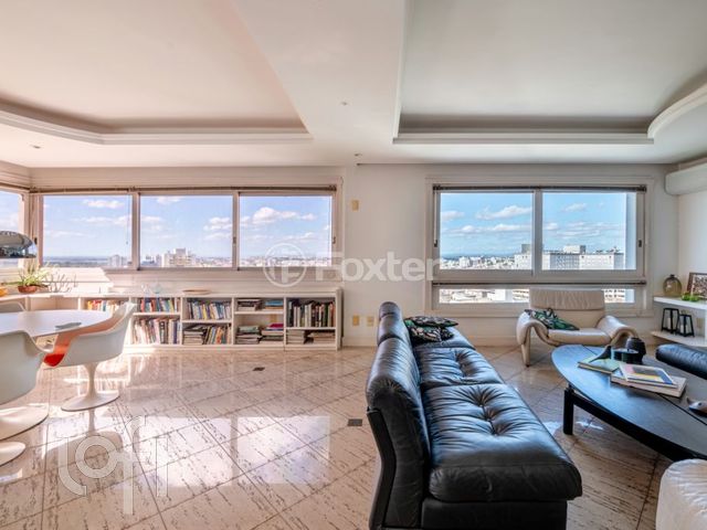 Apartamento com 314m², 3 dormitórios, 2 suítes, 2 vagas, Moinhos de Vento em Porto Alegre