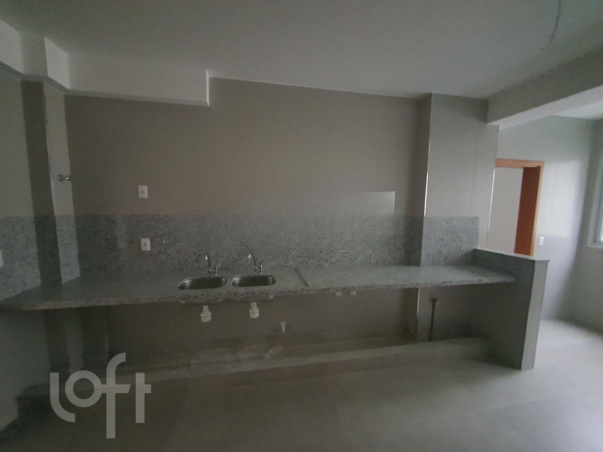 Apartamento à venda com 4 quartos, 145m² - Foto 14