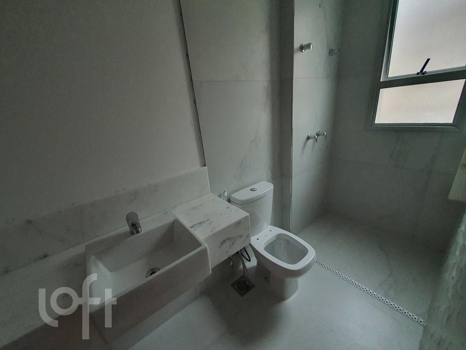 Apartamento à venda com 4 quartos, 145m² - Foto 11