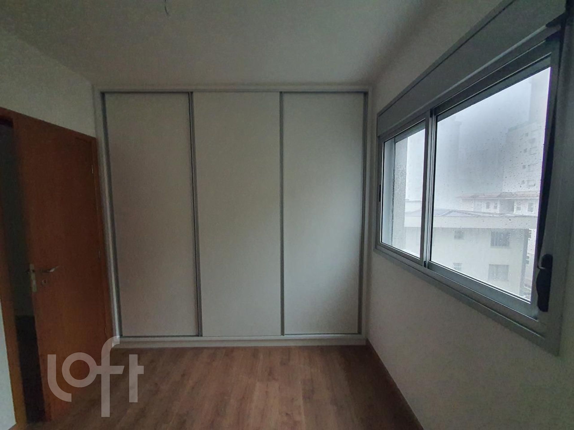 Apartamento à venda com 4 quartos, 145m² - Foto 8