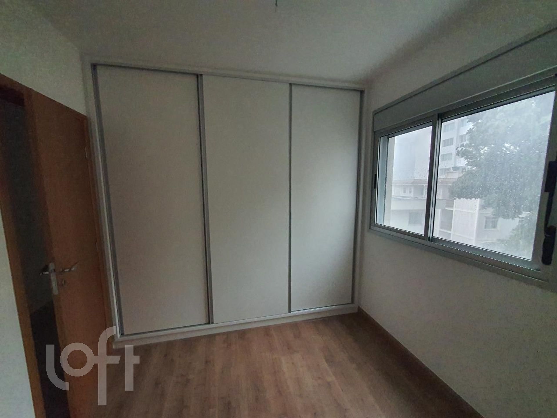 Apartamento à venda com 4 quartos, 145m² - Foto 10