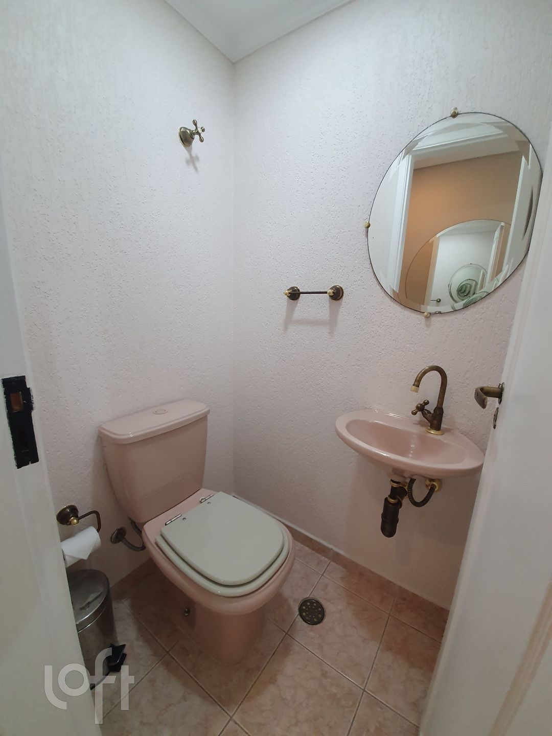 Apartamento à venda com 2 quartos, 67m² - Foto 10