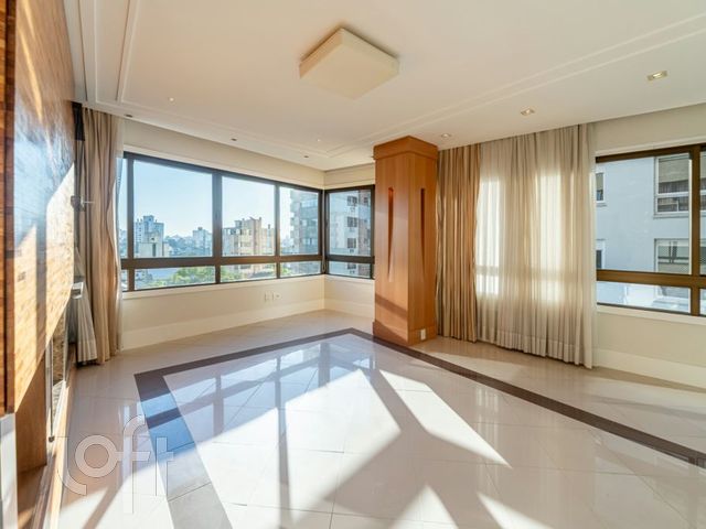 Apartamento com 182m², 3 dormitórios, 3 suítes, 3 vagas, Petrópolis em Porto Alegre